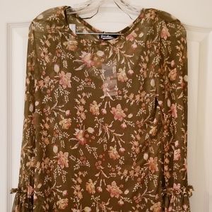 Bell Sleeve Mesh Woven Blouse Pullover